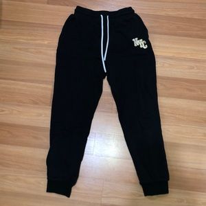 black sweatpants